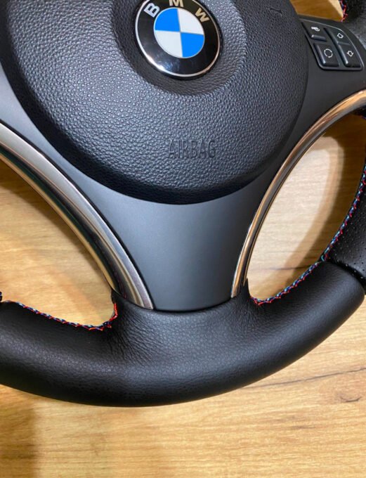 Volant BMW E90 E91 E92 E93 E82 E87 E88 sport. – Image 7