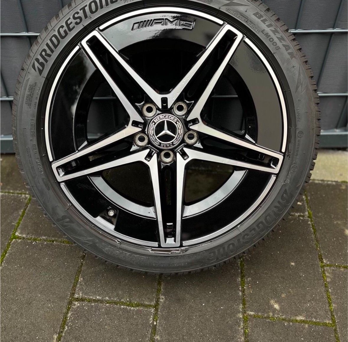 Jeu de roues d'hiver Mercedes 18 pouces – Image 3