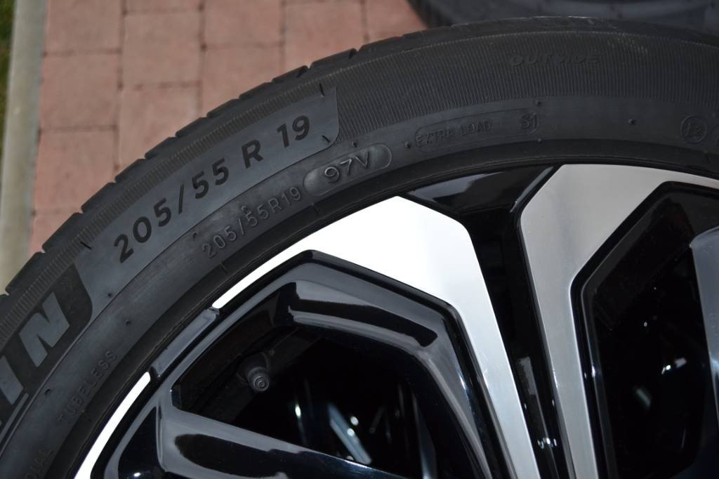 Jeu de Jantes Aluminium Citroën 5×108 R19 – Image 9
