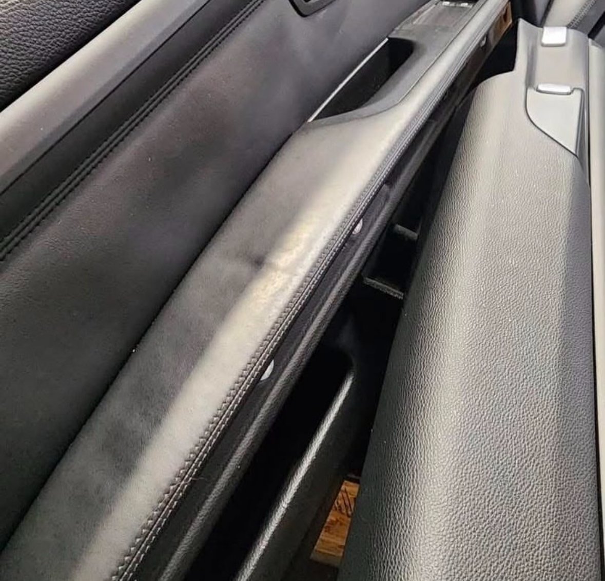Intérieur E92 M3 en État Neuf – Image 11