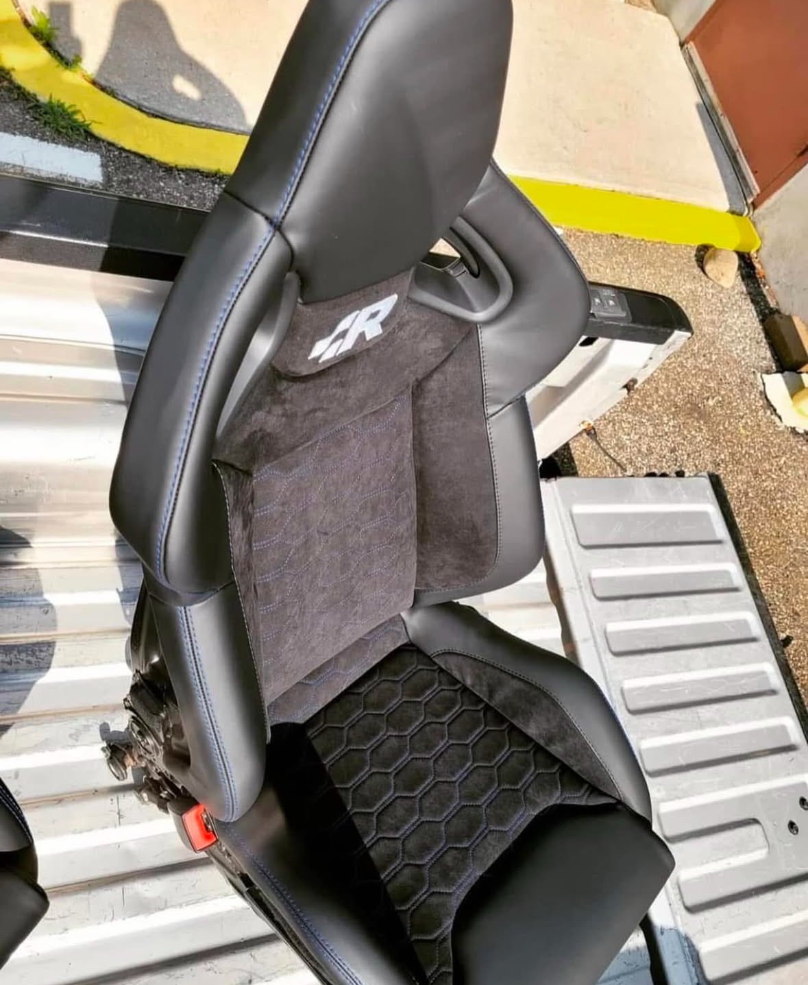 Intérieur Personnalisé pour Golf 4 MK4 – Image 6