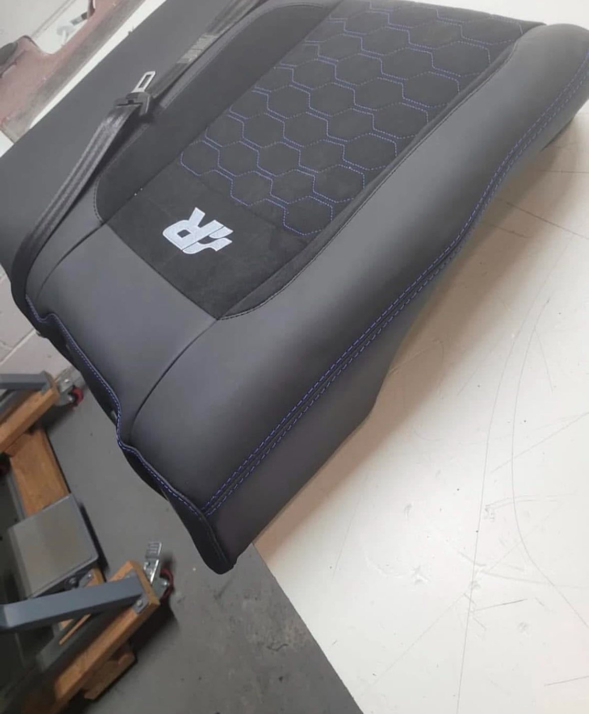 Intérieur Personnalisé pour Golf 4 MK4 – Image 8